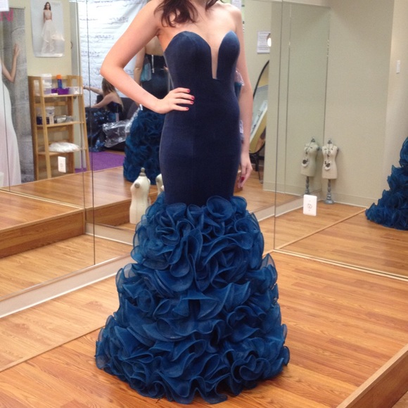 blue velvet mermaid dress